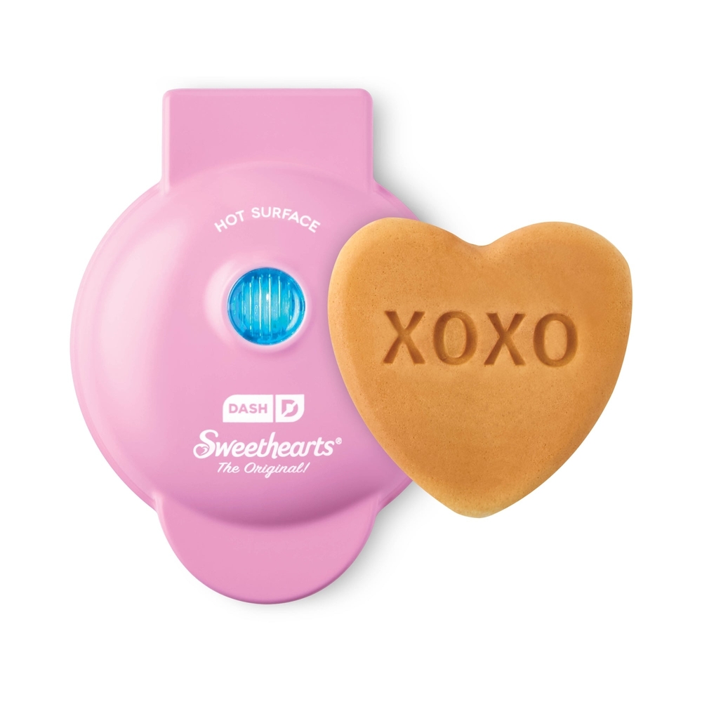 NEW Dash Sweethearts Mini Waffle Maker - Pink
